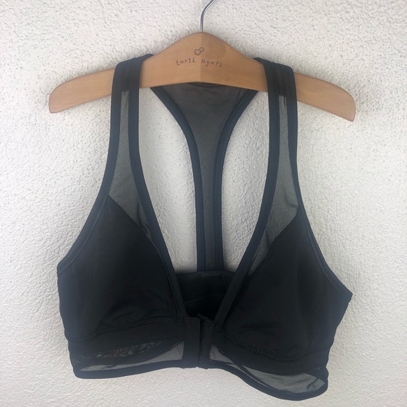 lululemon athletica Other - Lululemon Athletica Bra Women’s size 4 Black